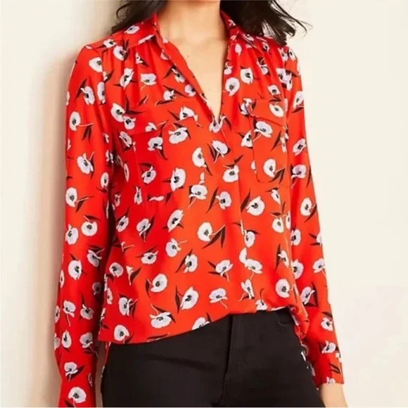 Ann Taylor Red and White Floral Blouse - L - Picture 6 of 6